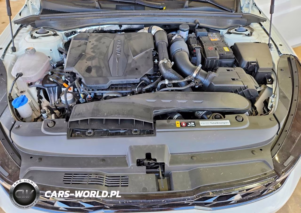 2026 Kia K5 Gt VIN:KNAG44J82T5417218 - 11