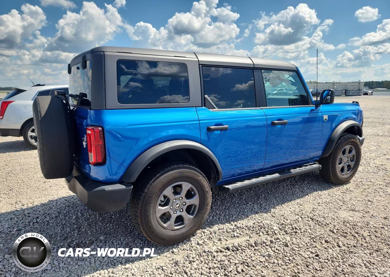 2023 Ford Bronco Base VIN:1FMDE5BHXPLC06479 - 3