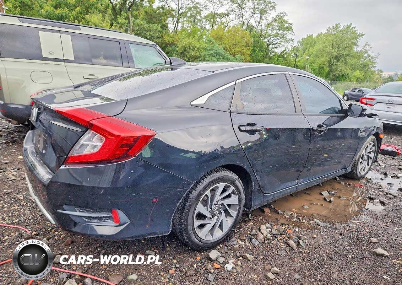 2018 Honda Civic Ex VIN:2HGFC2F73JH526560 - 3