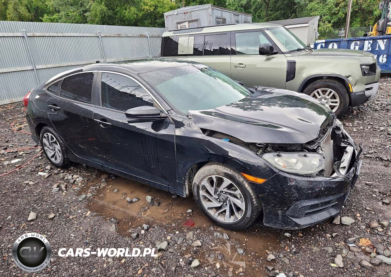 2018 Honda Civic Ex VIN:2HGFC2F73JH526560 - 4