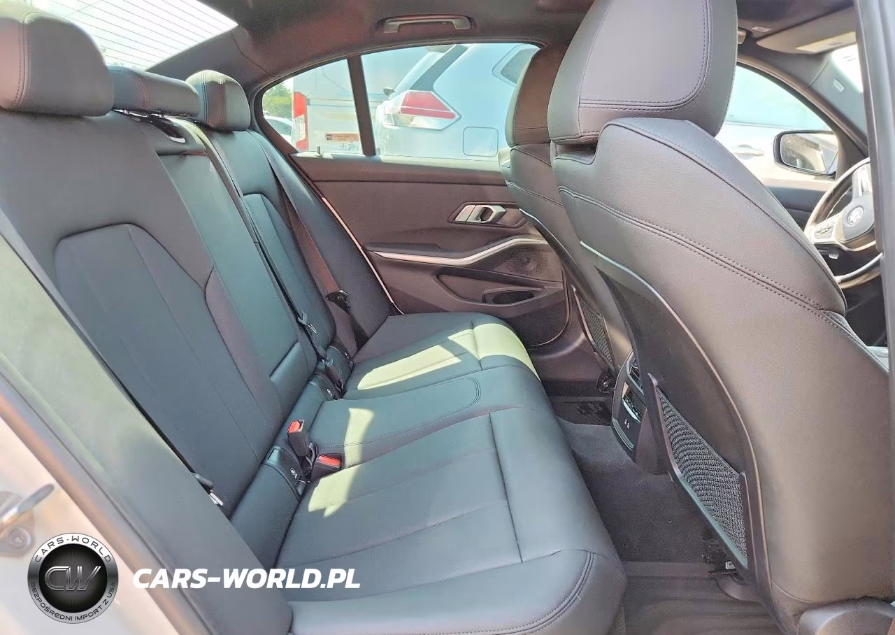 2021 BMW 330Xi VIN:3MW5R7J0XM8B47325 - 10