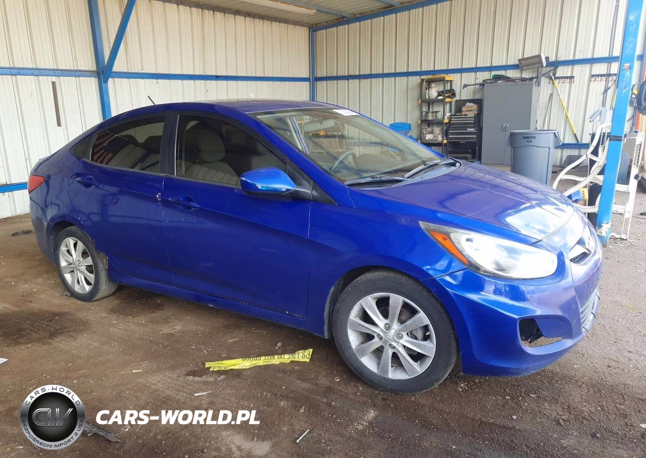 2012 Hyundai Accent Gls VIN:KMHCU4AE1CU087578 - 4