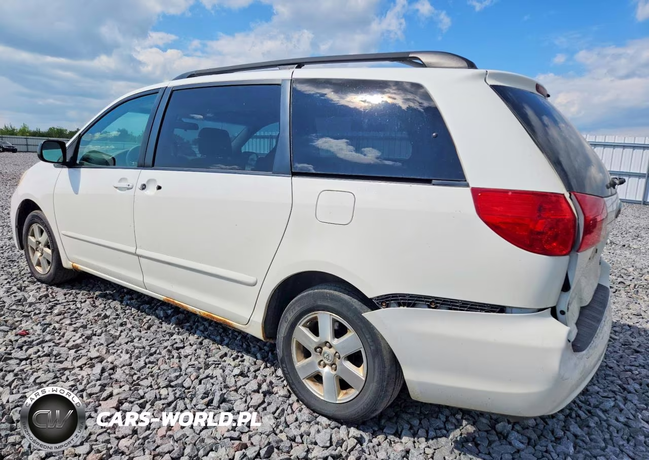 2008 Toyota Sienna Le 8-Passenger VIN:5TDZK23C18S220811 - 2