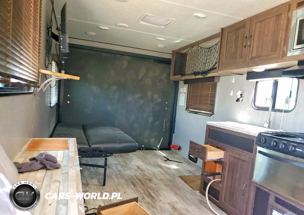 2018 Keystone Zinger Camper VIN:4YDT2882XJS371374 - 6