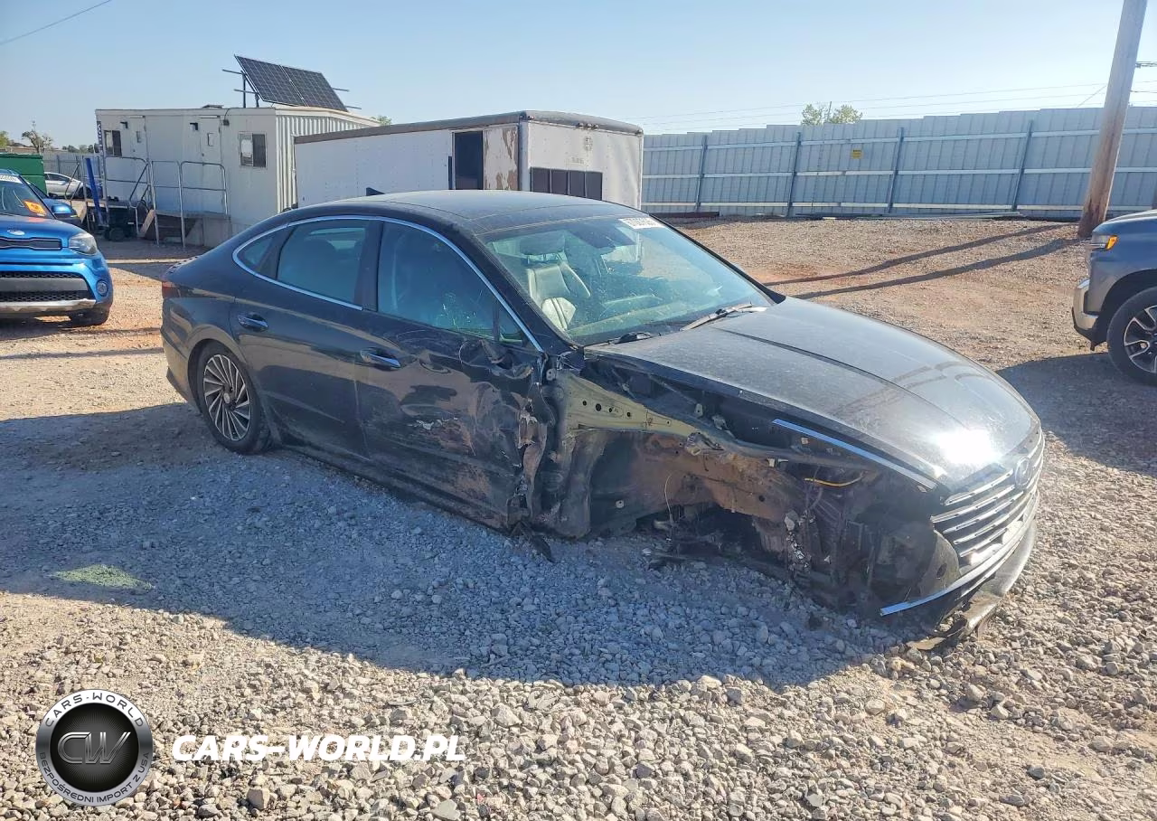 2023 Hyundai Sonata Hybrid Limited VIN:KMHL54JJ6PA076416 - 4