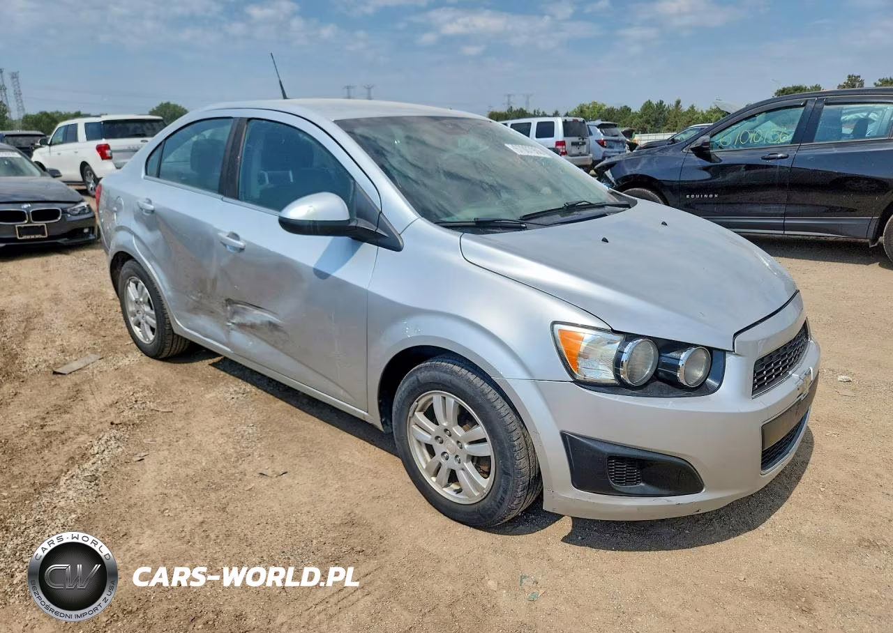 2013 Chevrolet Sonic Lt VIN:1G1JC5SHXD4217106 - 4