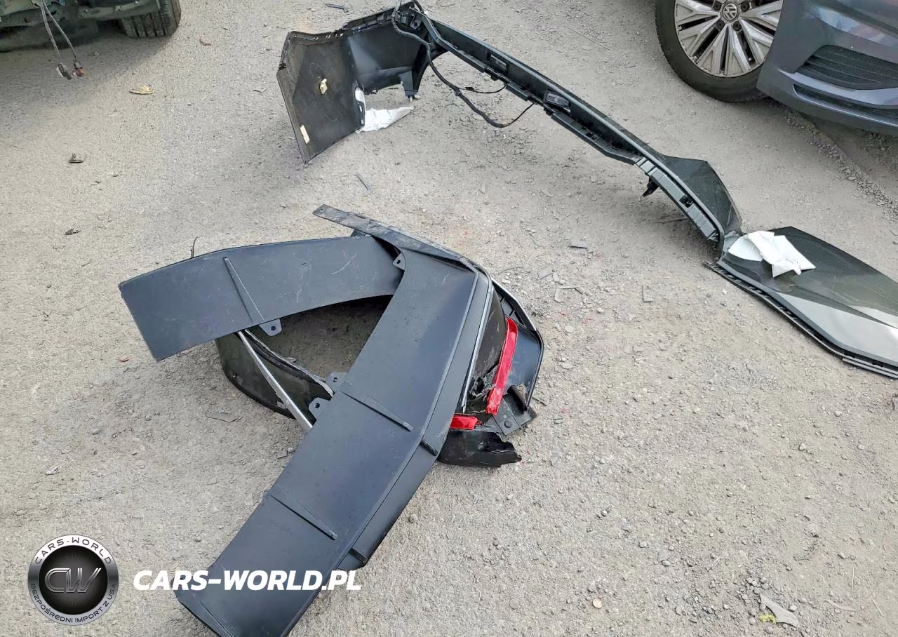 2025 Hyundai Elantra Limited VIN:KMHLN4DJ0SU141537 - 12