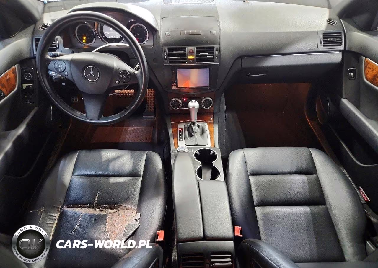 2010 Mercedes-Benz C 300 4Matic VIN:WDDGF8BB9AR116942 - 8