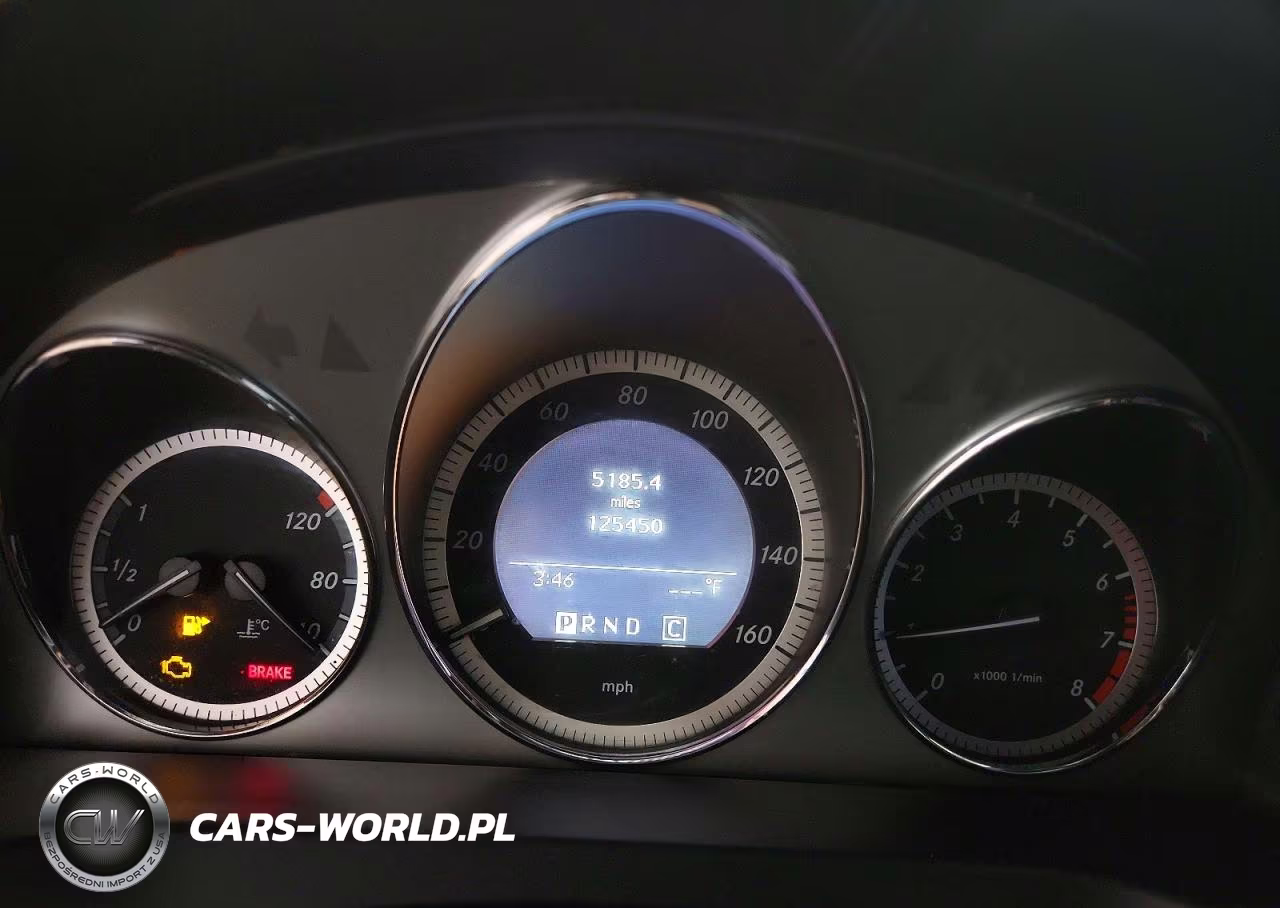 2010 Mercedes-Benz C 300 4Matic VIN:WDDGF8BB9AR116942 - 9