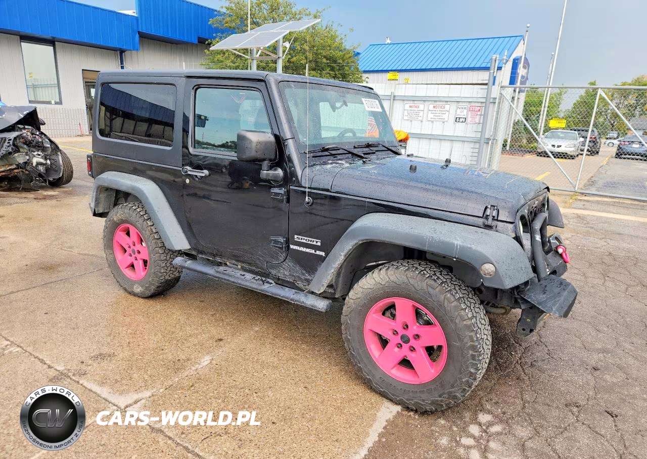 2012 Jeep Wrangler Sport VIN:1C4AJWAGXCL198508 - 4
