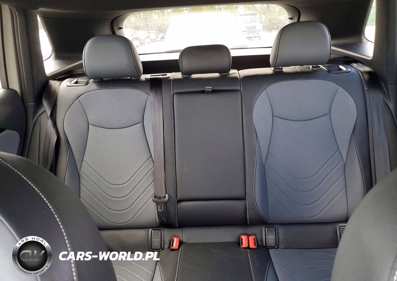 2025 Volkswagen Tiguan Se R-Line Black VIN:3VVGR7RM2SM012378 - 10