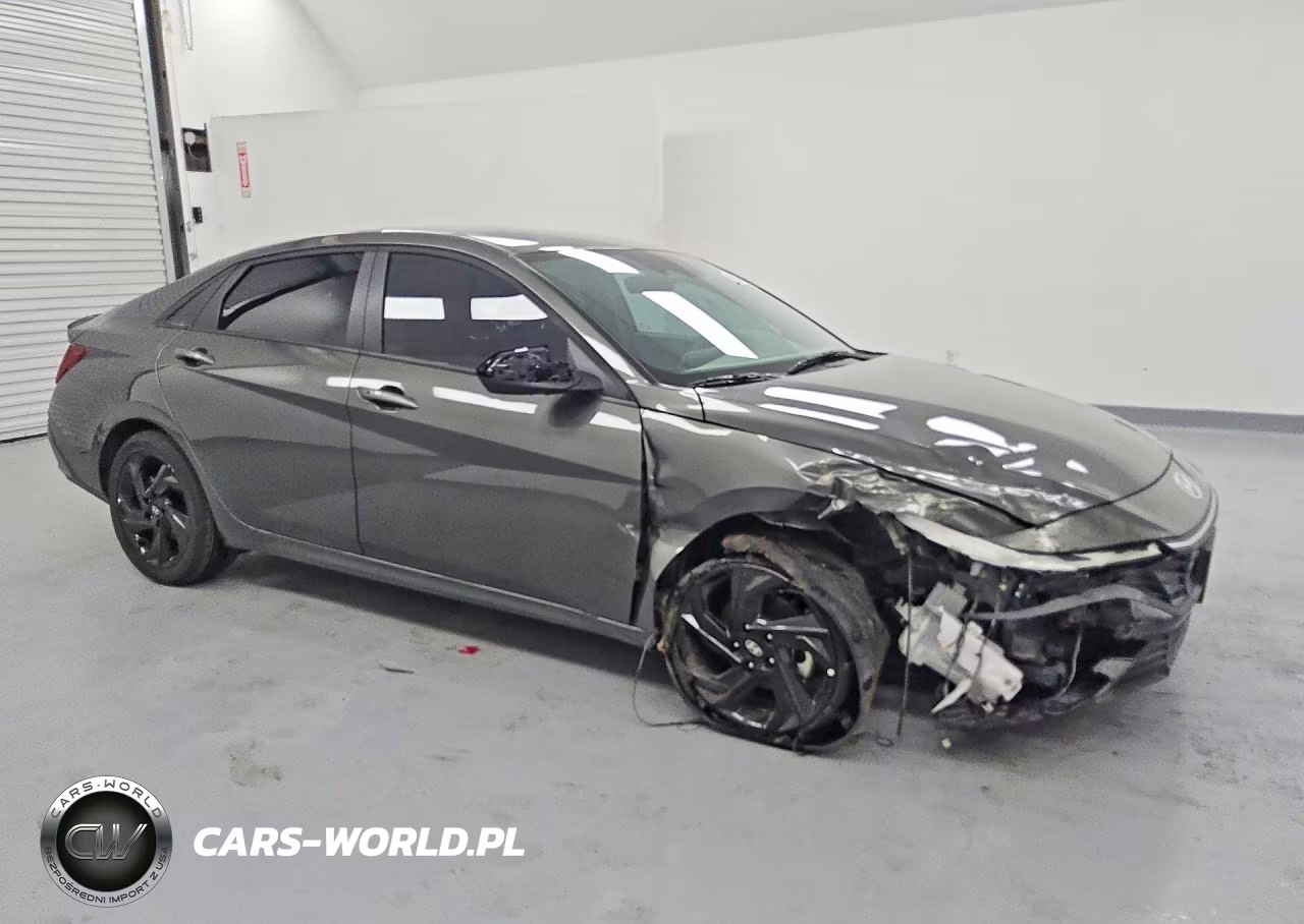 2026 Hyundai Elantra Sel Sport VIN:KMHLM4DG4TU165073 - 4