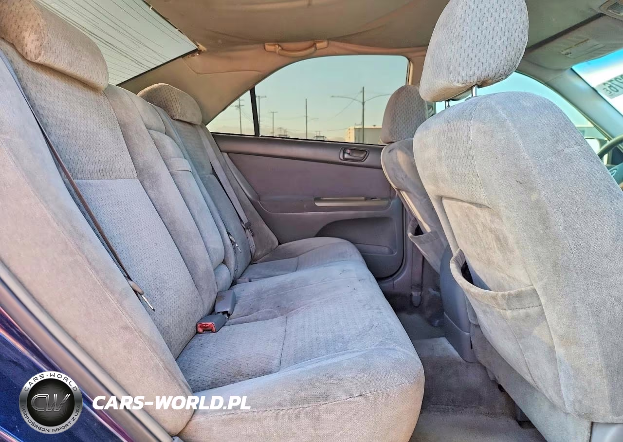 2004 Toyota Camry Le VIN:4T1BE32K64U378165 - 10
