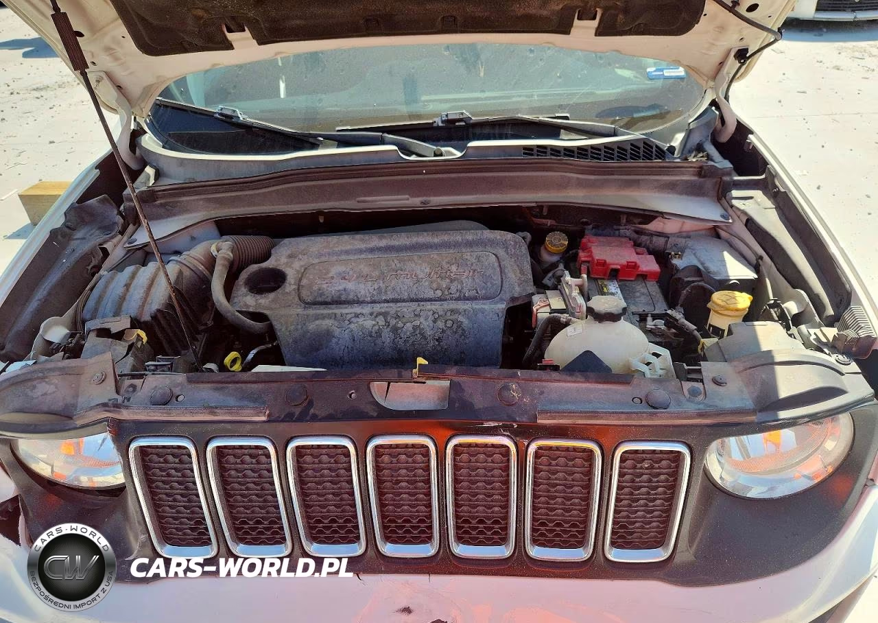 2020 Jeep Renegade Latitude VIN:ZACNJABB0LPL10202 - 12