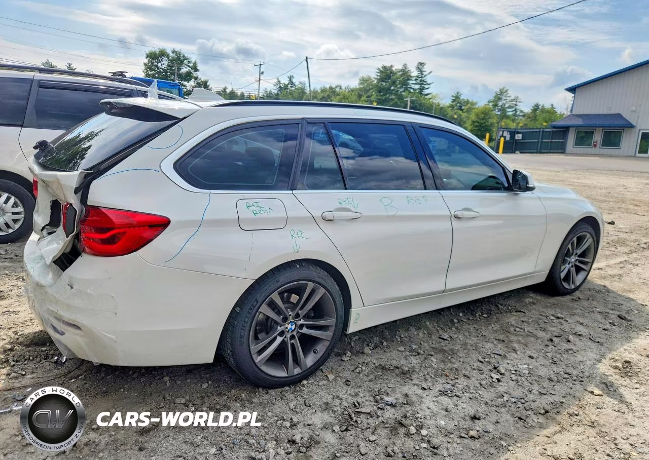 2018 BMW 330 Xi VIN:WBA8K3C53JA024193 - 3