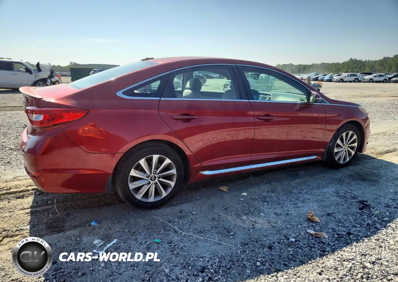 2015 Hyundai Sonata Sport VIN:5NPE34AF8FH163370 - 3