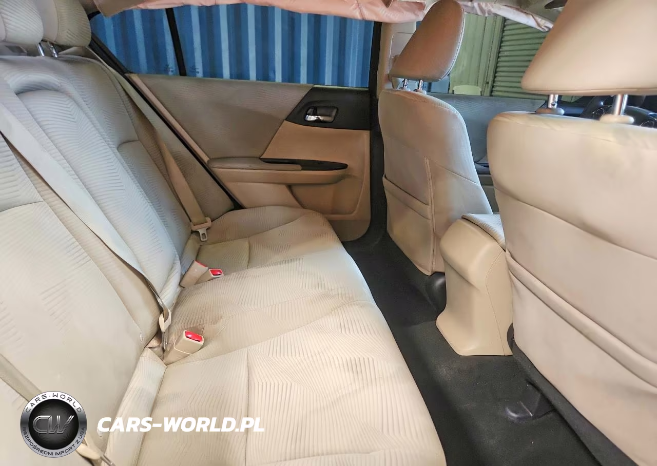 2017 Honda Accord Lx VIN:1HGCR2F3XHA273387 - 10