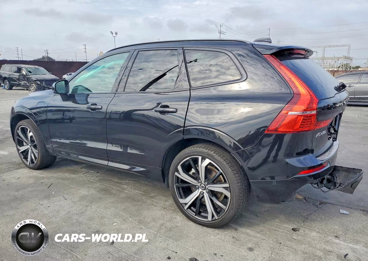 2022 Volvo Xc60 T8 Recharge R-Design VIN:YV4H60DM7N1009081 - 2