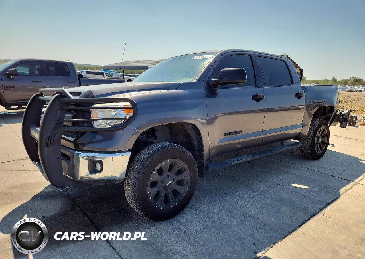 2017 Toyota Tundra Crewmax Sr5