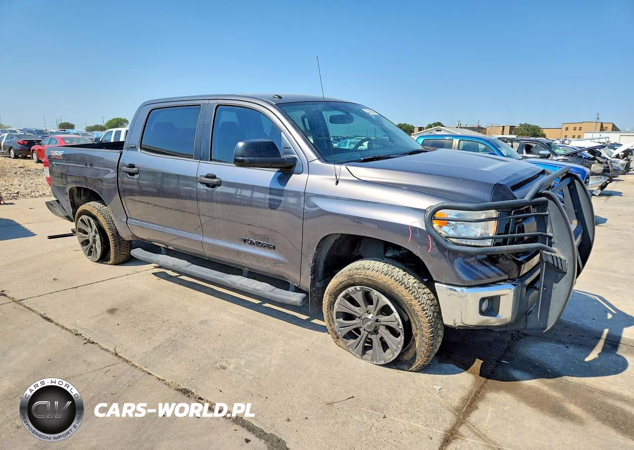 2017 Toyota Tundra Crewmax Sr5 VIN:5TFEM5F10HX112081 - 4