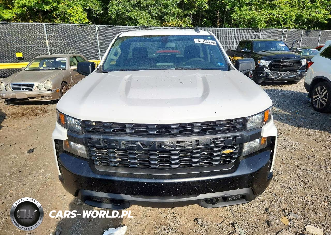 2019 Chevrolet Silverado K1500 VIN:3GCNYAEH0KG286689 - 5