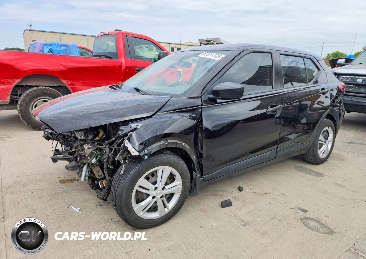 2024 Nissan Kicks S