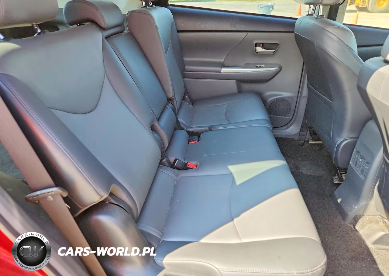2013 Toyota Prius V Five VIN:JTDZN3EUXD3245298 - 10