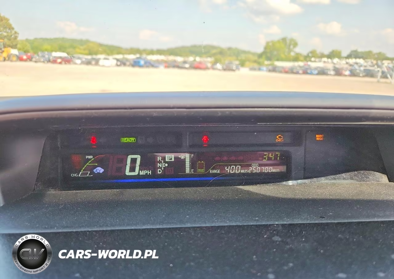 2013 Toyota Prius V Five VIN:JTDZN3EUXD3245298 - 9