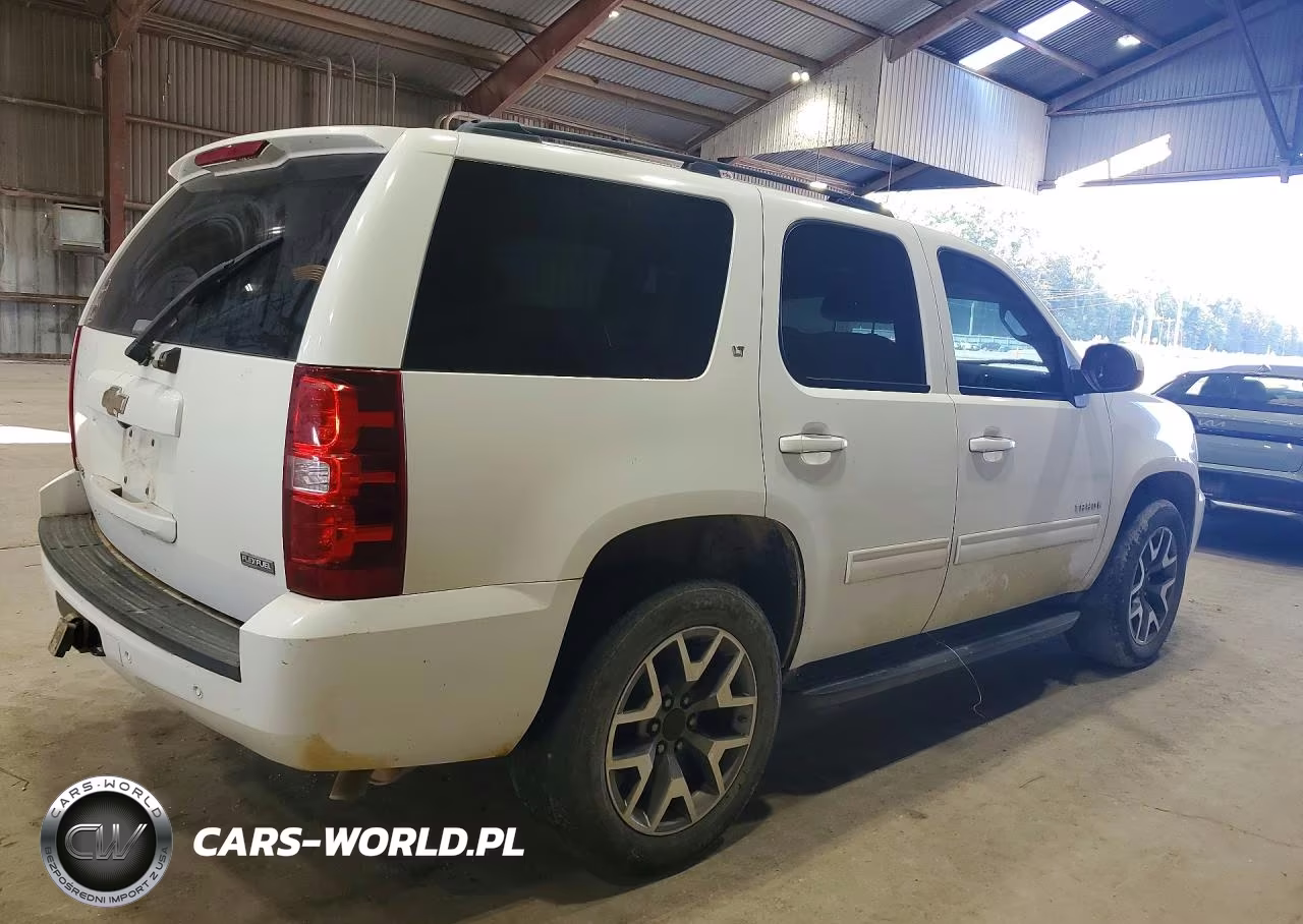 2009 Chevrolet Tahoe C1500 Lt VIN:1GNFC23009R298302 - 3