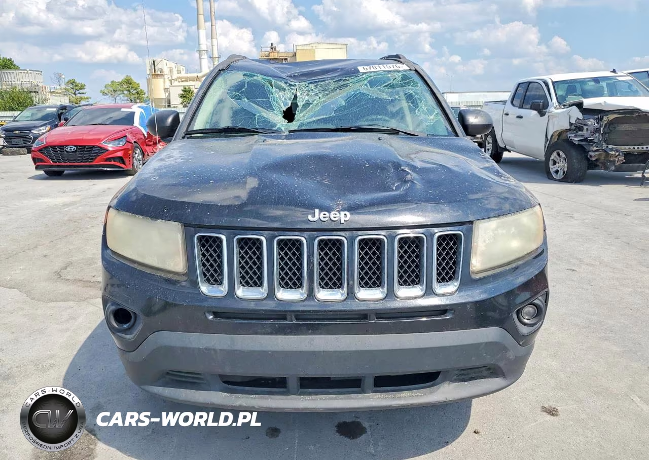 2016 Jeep Compass Sport VIN:1C4NJCBB5GD705916 - 5