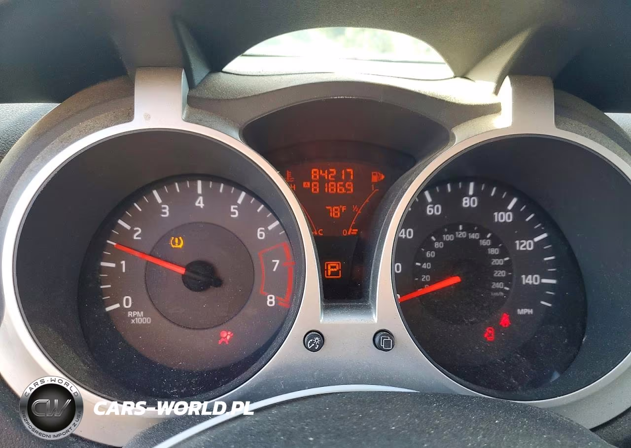 2011 Nissan Juke S VIN:JN8AF5MV0BT011124 - 9