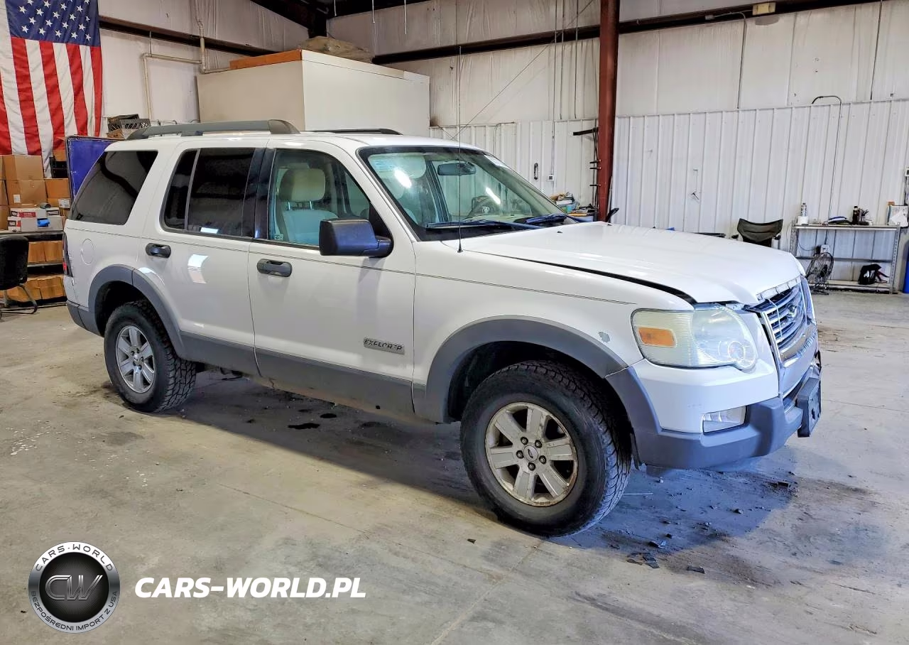 2006 Ford Explorer Xlt VIN:1FMEU73E36UB30345 - 4