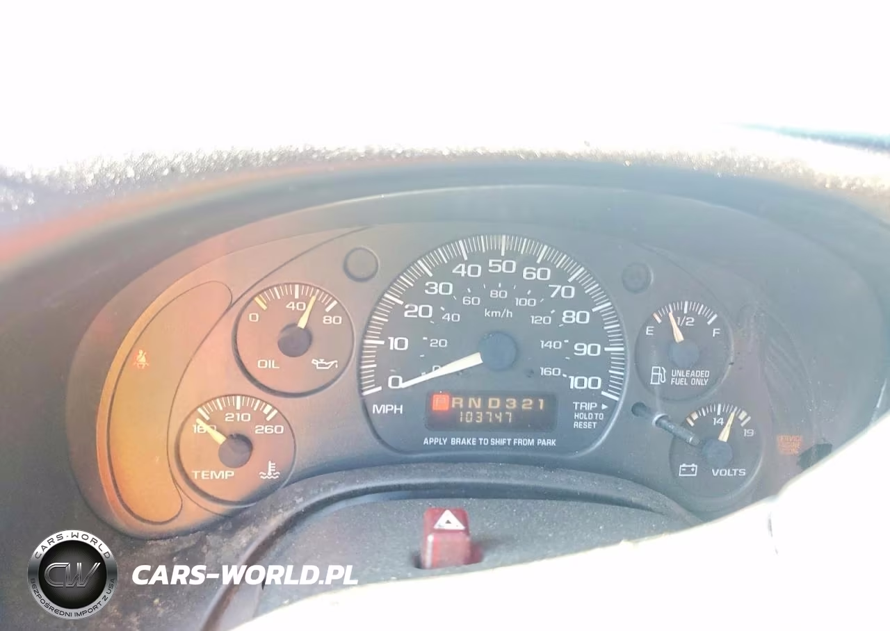 2002 Chevrolet Express G1500 VIN:1GNFG65R121148453 - 9