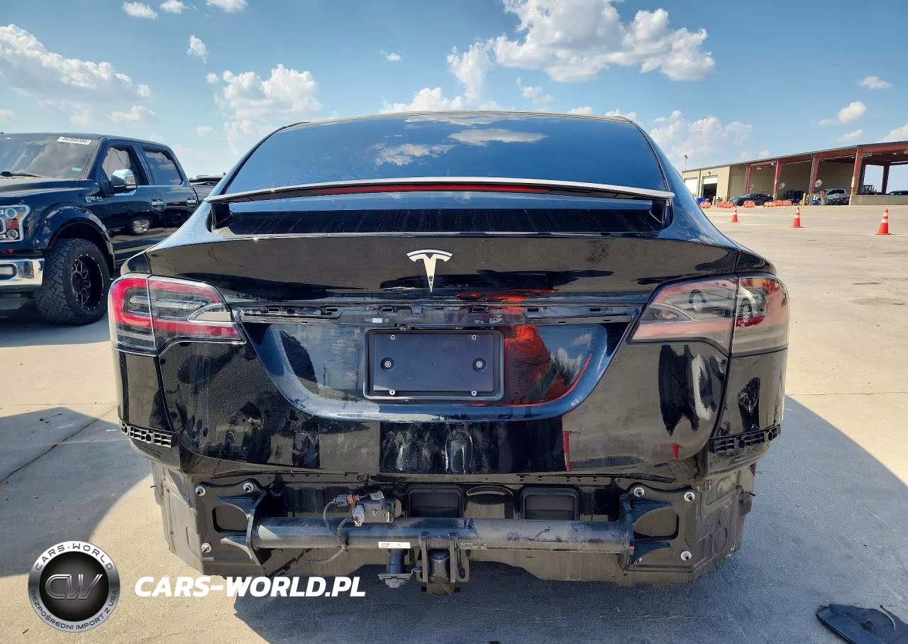 2023 Tesla Model X VIN:7SAXCBE52PF376428 - 6