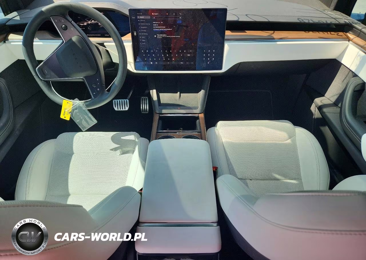 2023 Tesla Model X VIN:7SAXCBE52PF376428 - 8