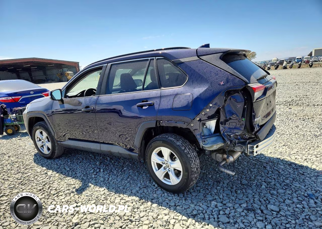 2021 Toyota Rav4 Xle VIN:2T3W1RFV7MW126128 - 2