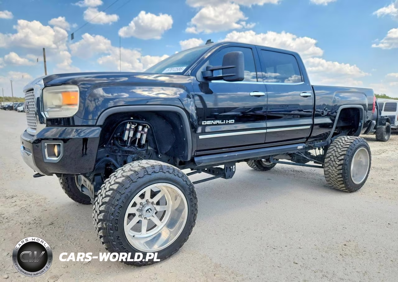 2015 GMC Sierra K2500 Denali – zdjęcie 1 z 13