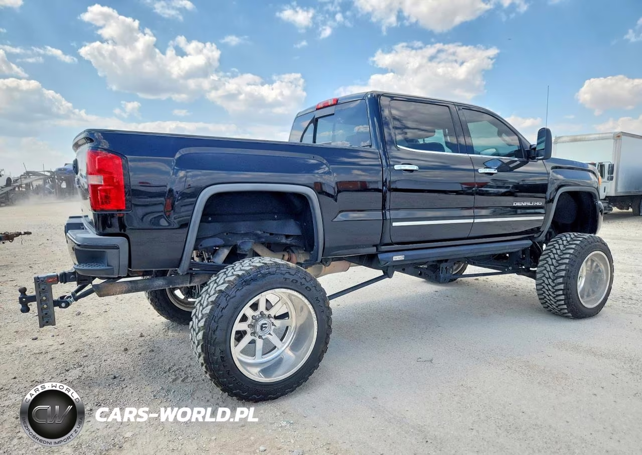 2015 GMC Sierra K2500 Denali VIN:1GT120EG4FF160635 - 3
