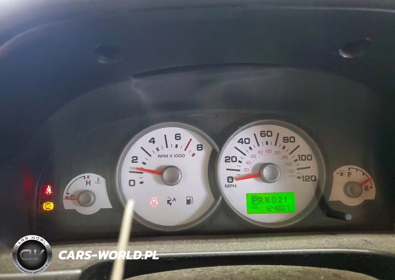 2005 Ford Escape Xls VIN:1FMYU92Z75KB52467 - 9