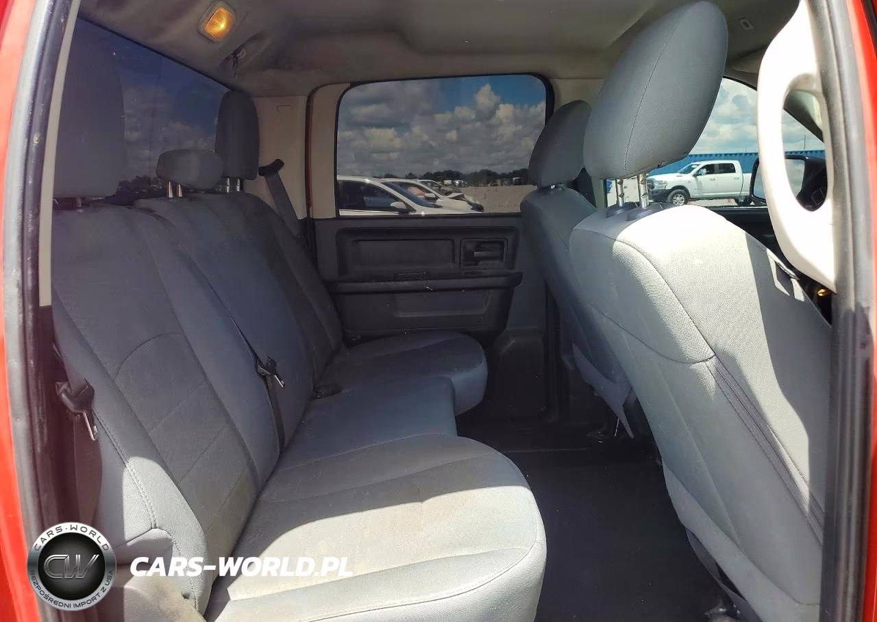 2018 Ram 1500 St VIN:1C6RR6KT0JS305423 - 10