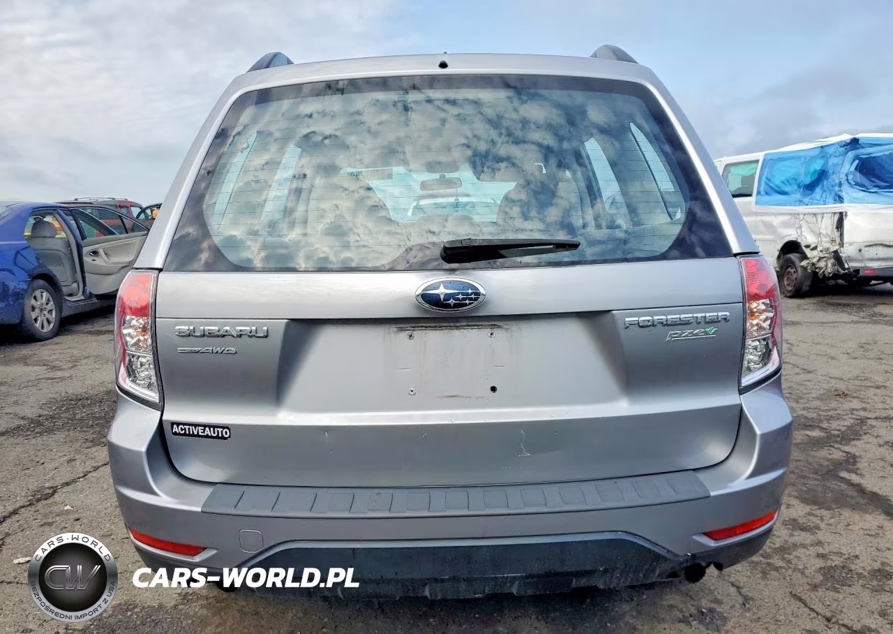 2011 Subaru Forester 2.5X VIN:JF2SHABC4BH709860 - 6