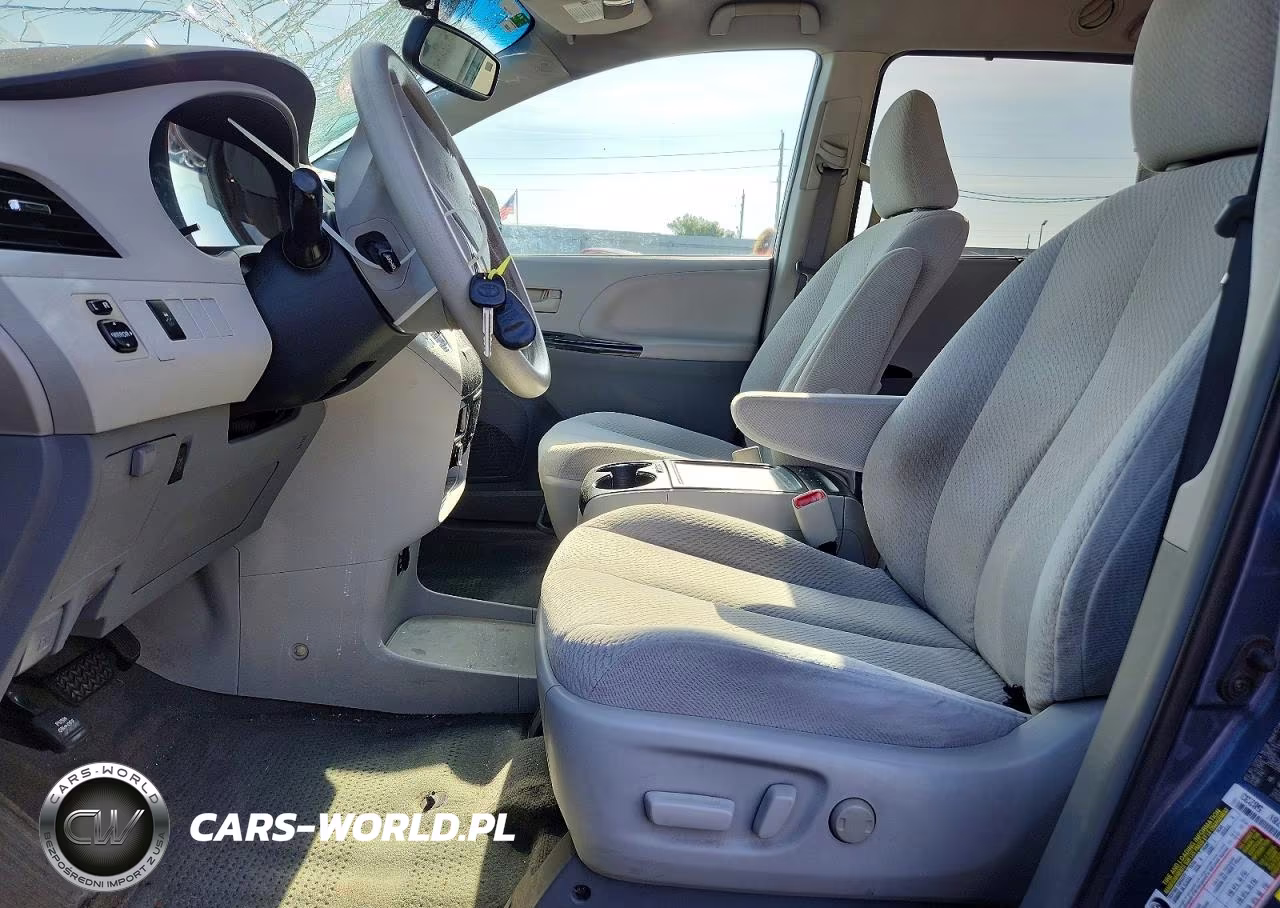 2014 Toyota Sienna Le VIN:5TDKK3DCXES420510 - 7