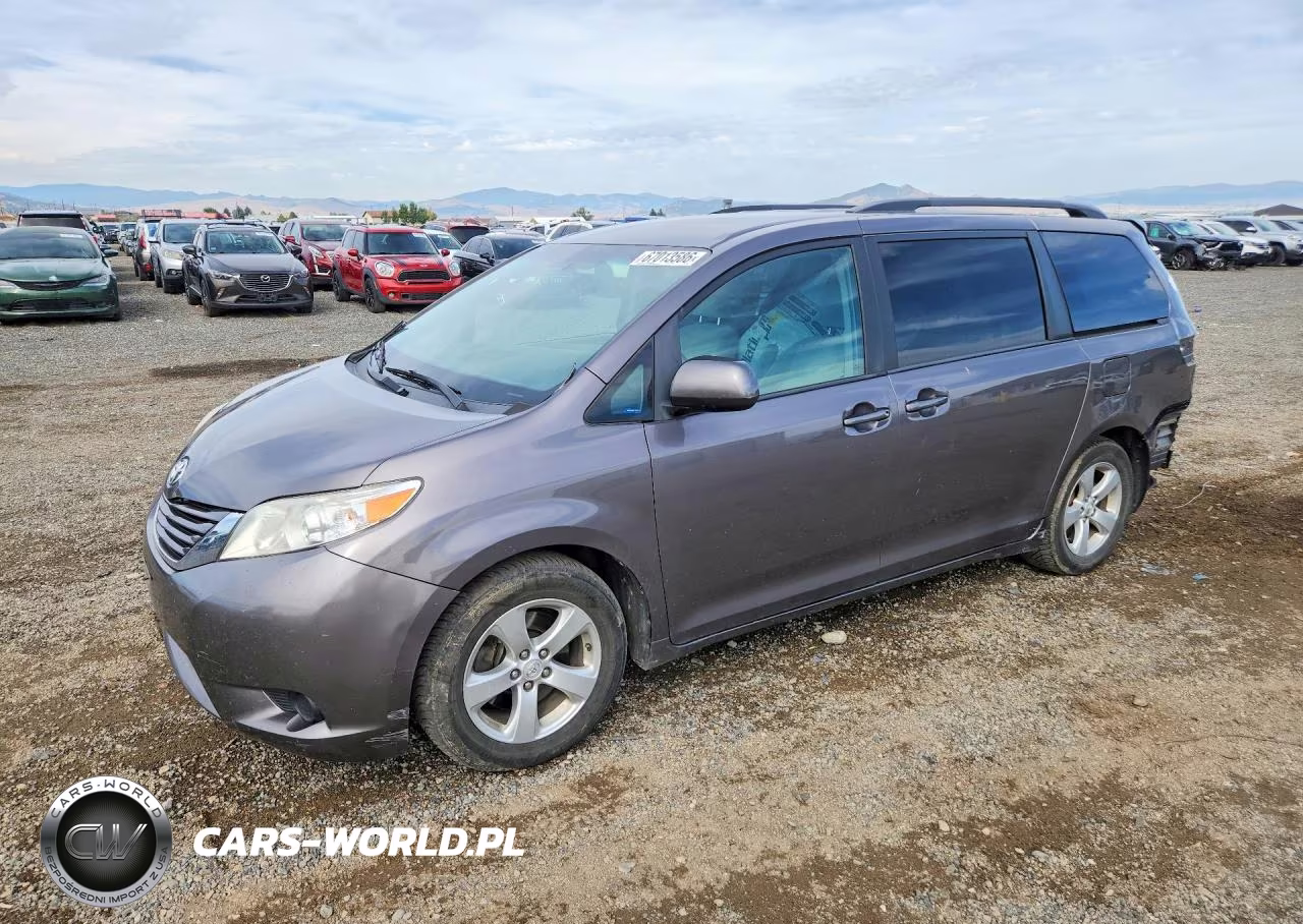 2016 Toyota Sienna Le VIN:5TDKK3DC8GS740539 - 1