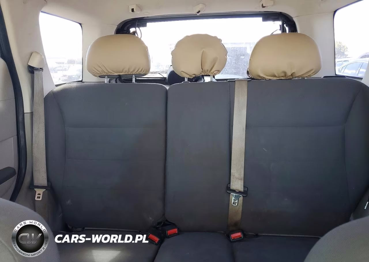 2008 Ford Escape Xls VIN:1FMCU02Z38KB00733 - 10