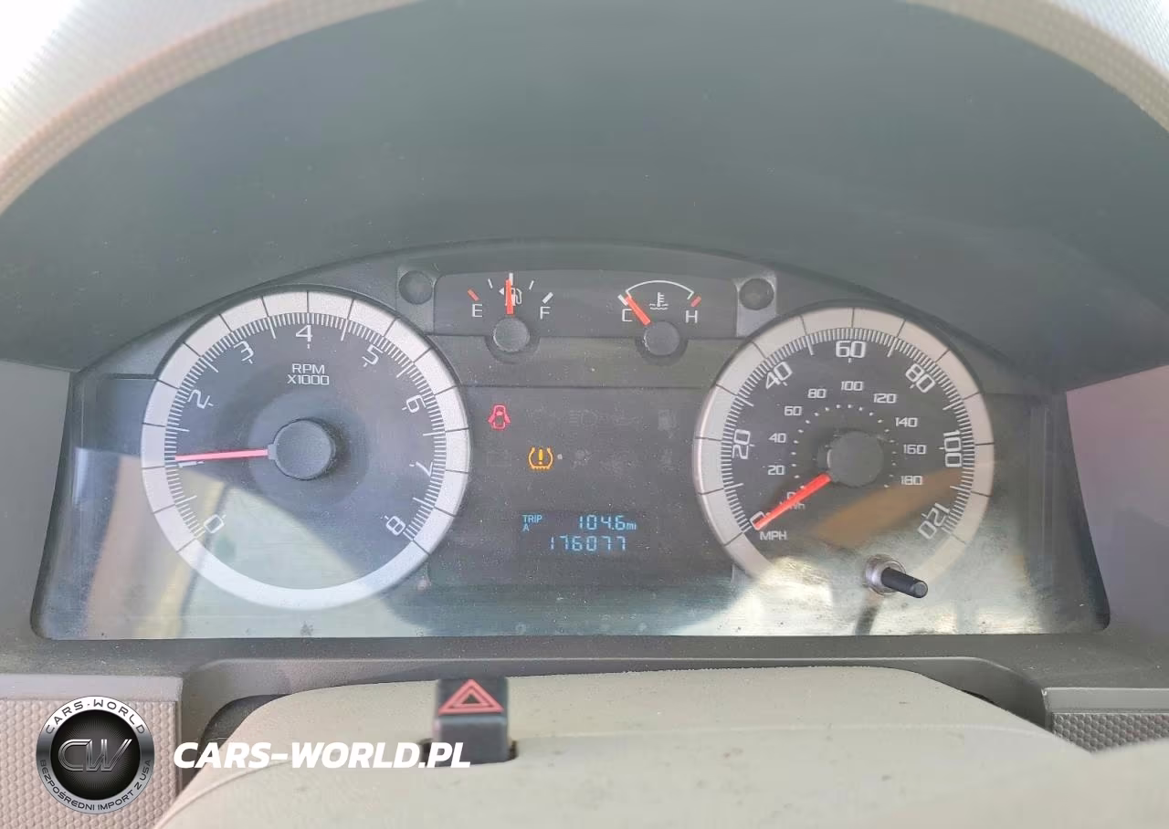 2008 Ford Escape Xls VIN:1FMCU02Z38KB00733 - 9