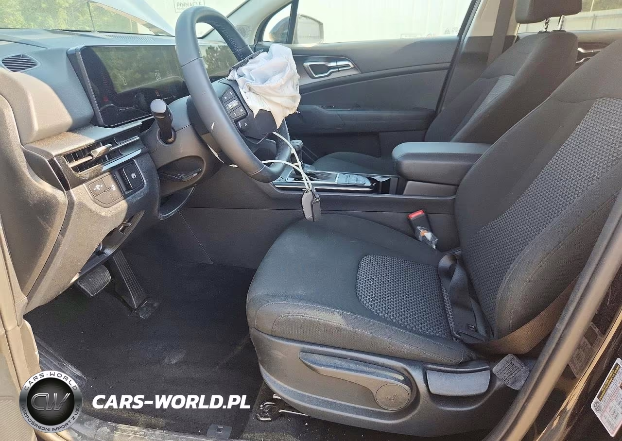2026 Kia Sportage Lx VIN:5XYK23DF9TG393014 - 7