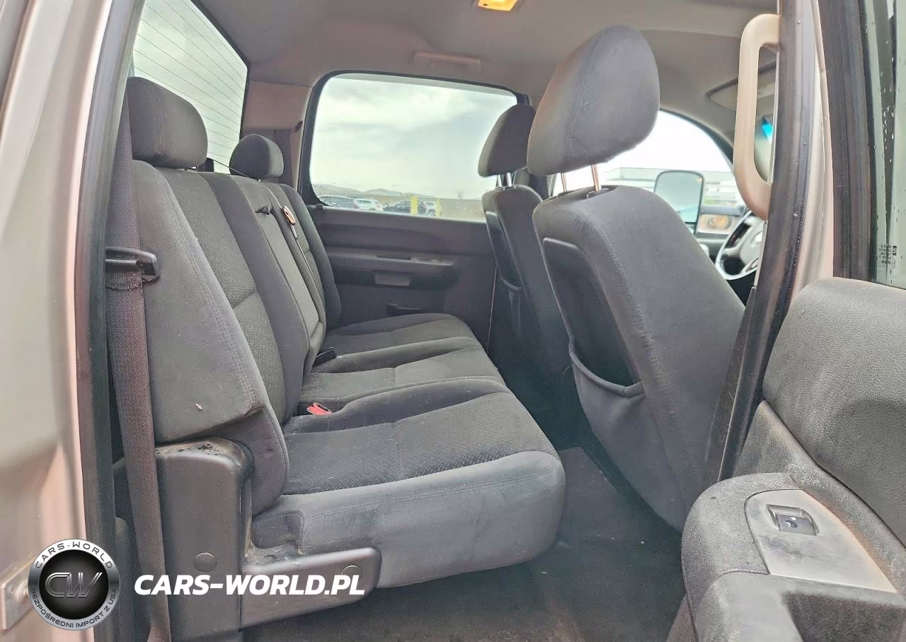 2008 Chevrolet Silverado K2500 Heavy Duty VIN:1GCHK23K78F193682 - 10