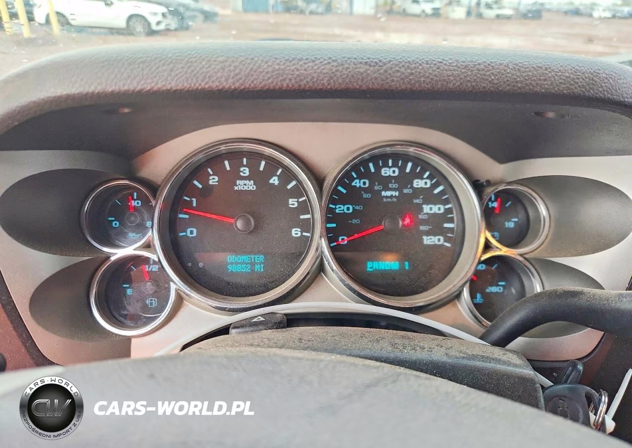 2008 Chevrolet Silverado K2500 Heavy Duty VIN:1GCHK23K78F193682 - 9