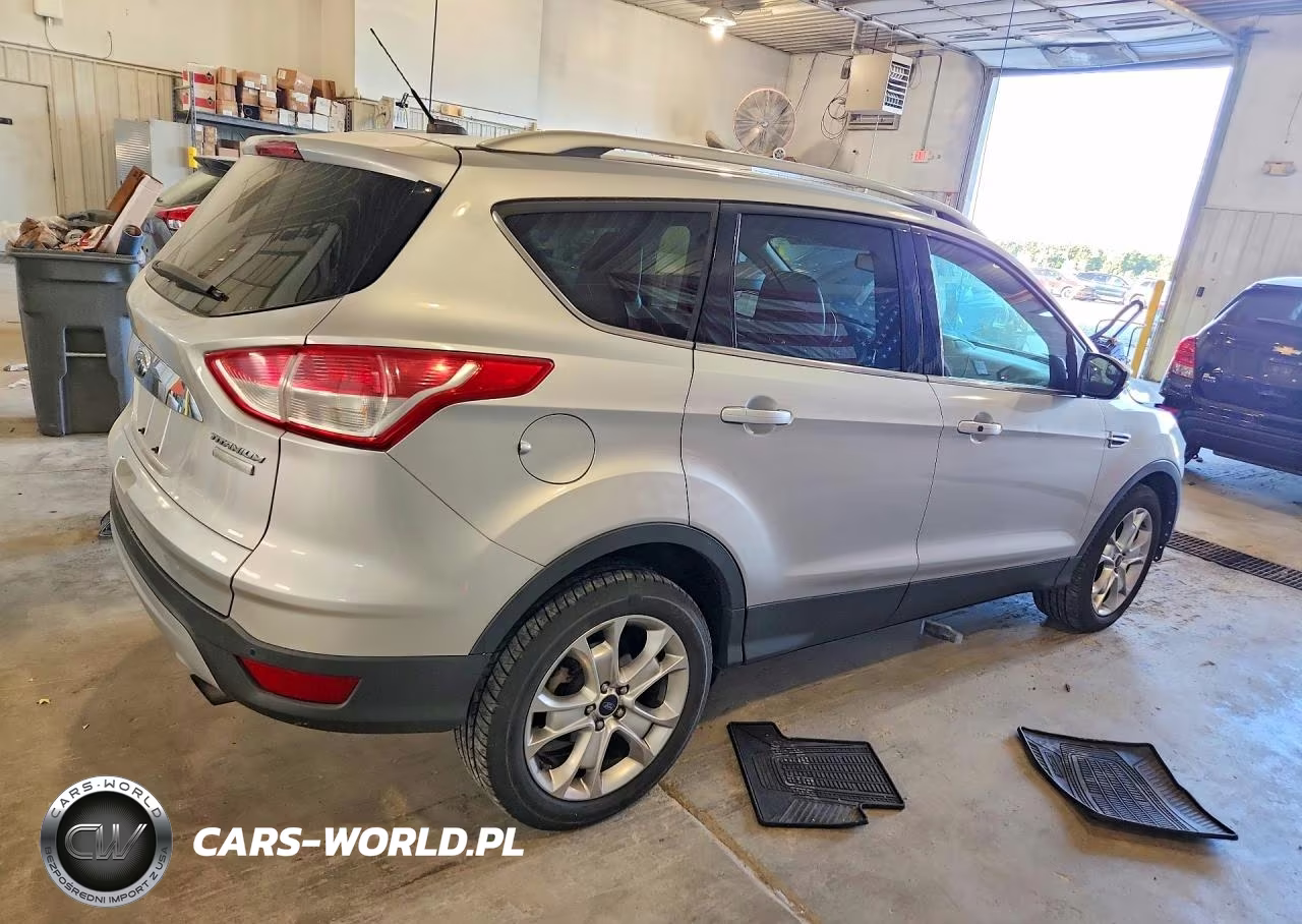 2016 Ford Escape Titanium VIN:1FMCU0JX6GUC42481 - 3