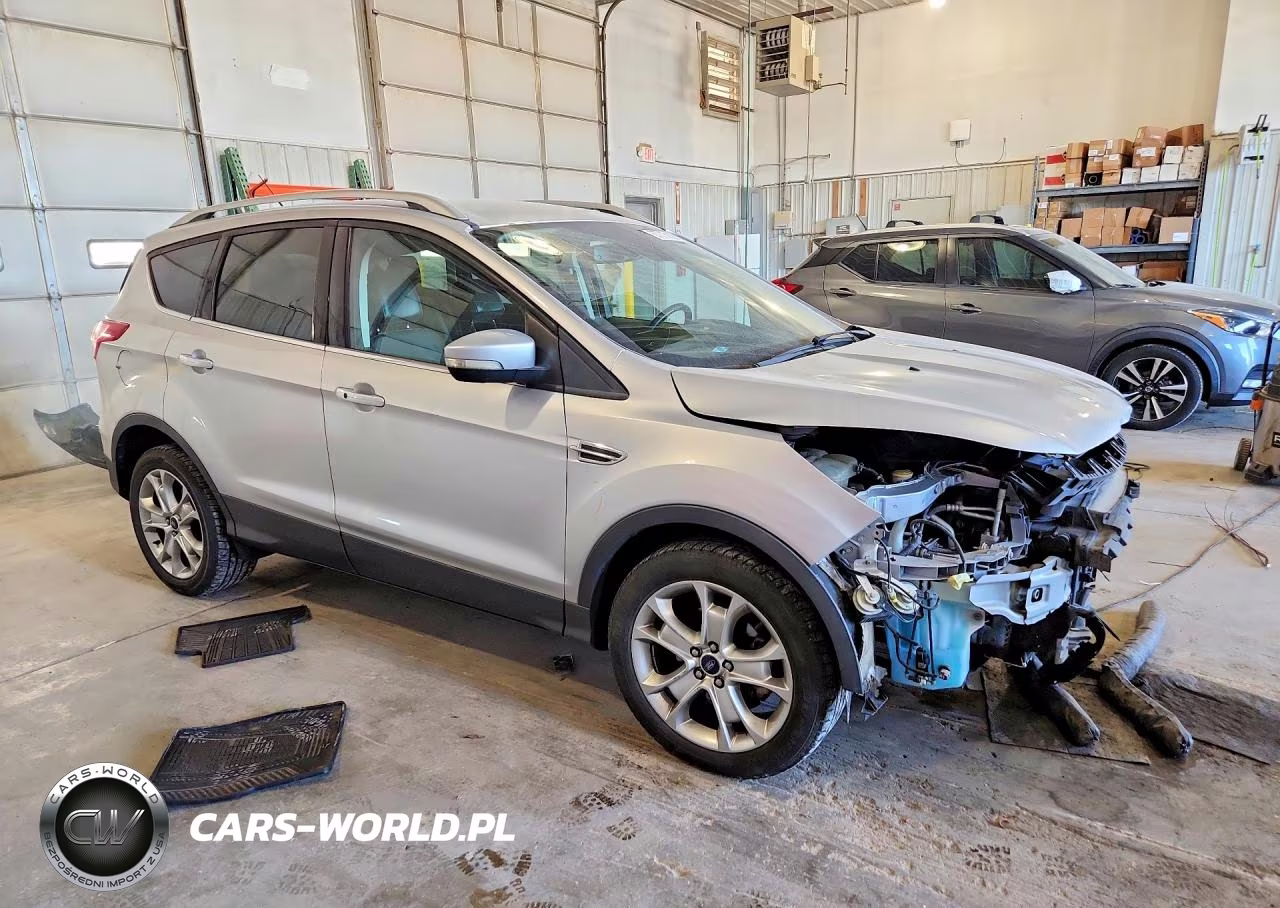 2016 Ford Escape Titanium VIN:1FMCU0JX6GUC42481 - 4